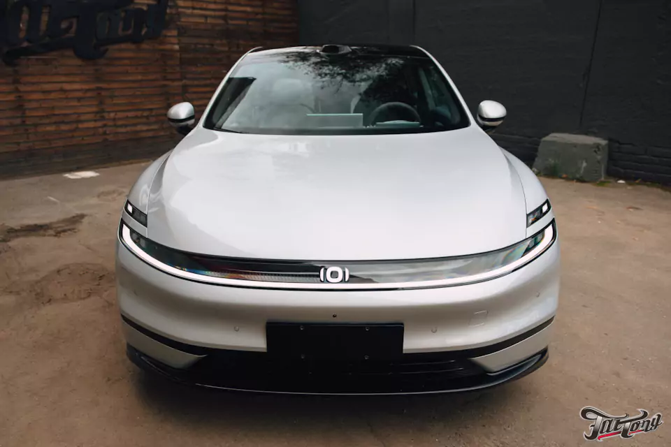 Забронировали Changan Qiyuan A06 прозрачным полиуретаном и защитили черный глянец экстерьера